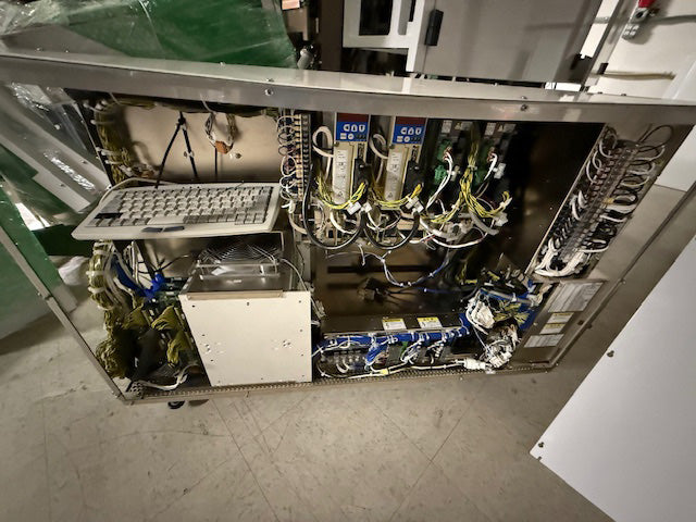 Hitachi S 9300 CD-SEM (Critical Dimension Scanning Electron Microscope)