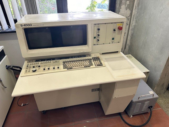 Hitachi S 4500 FE-SEM (Field Emission Scanning Electron Microscope)