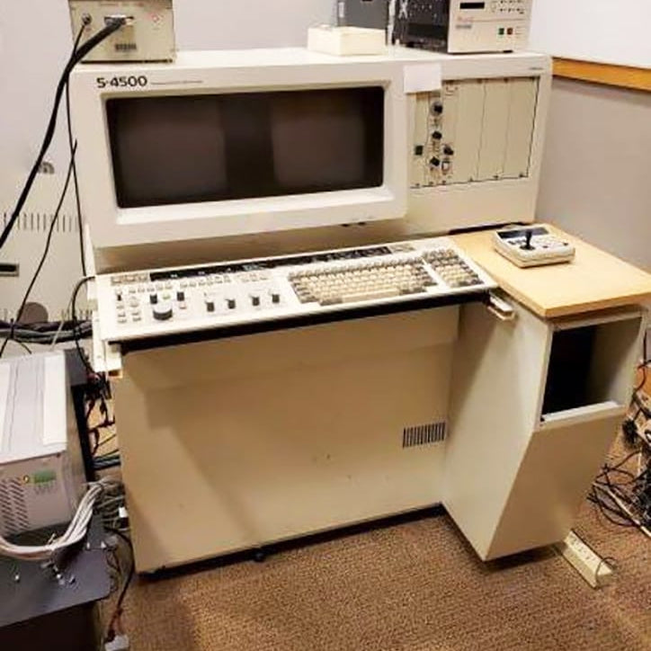 Hitachi S 4500 FE-SEM (Field Emission Scanning Electron Microscope)