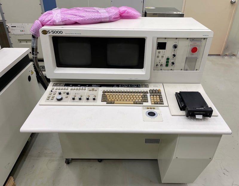 Hitachi S 5000 SEM (Scanning Electron Microscope)