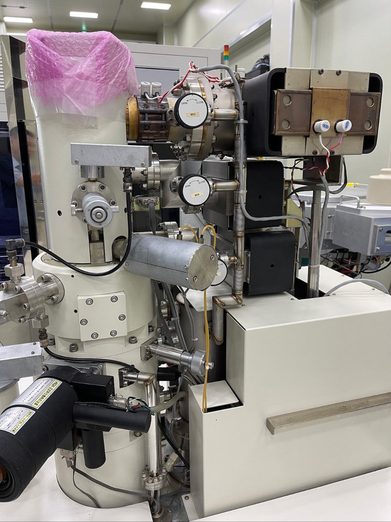 Hitachi S 5000 SEM (Scanning Electron Microscope)