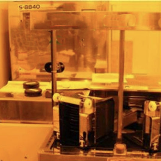 Hitachi S 8840 SEM (Scanning Electron Microscope)