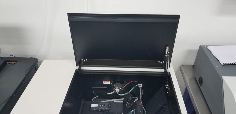 Hitachi U 4100 Spectrophotometer