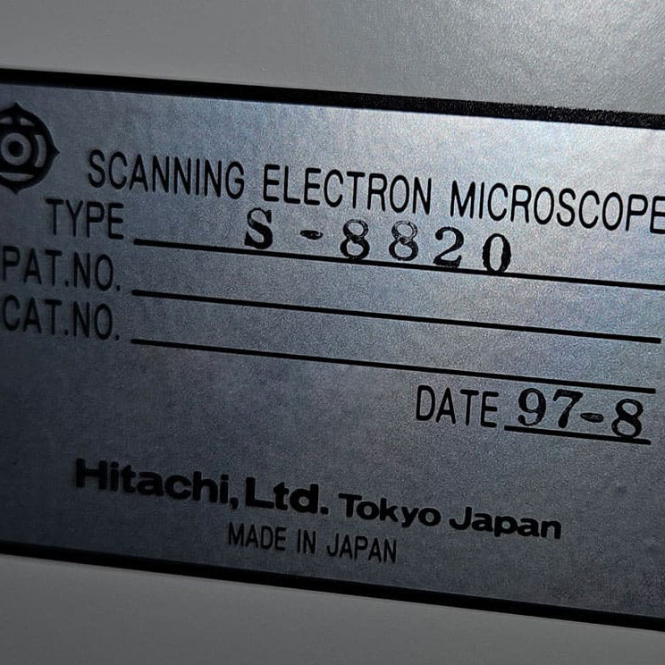 Hitachi S 8820 CD-SEM (Critical Dimension Scanning Electron Microscope)