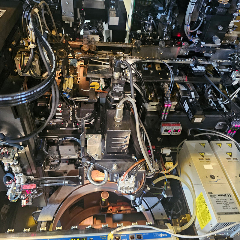 Hitachi CM 700 H Die Bonder