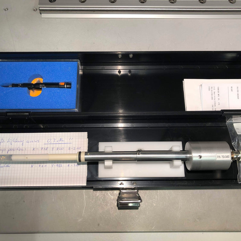 Hitachi HD 2700 STEM (Scanning Transmission Electron Microscope)