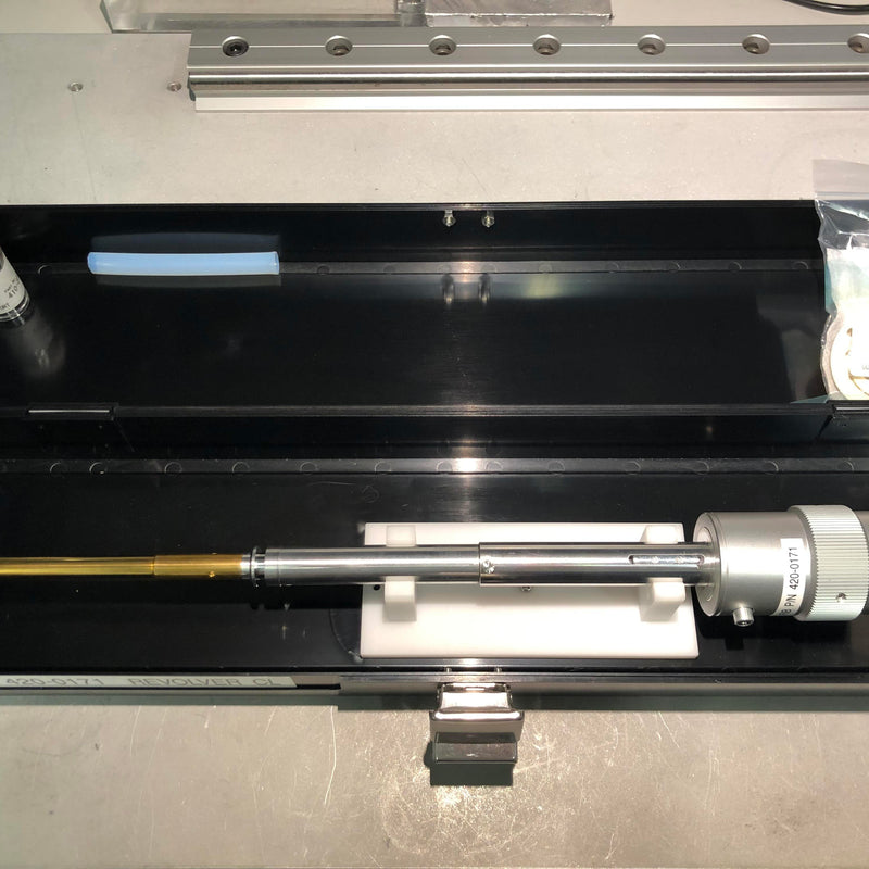 Hitachi HD 2700 STEM (Scanning Transmission Electron Microscope)