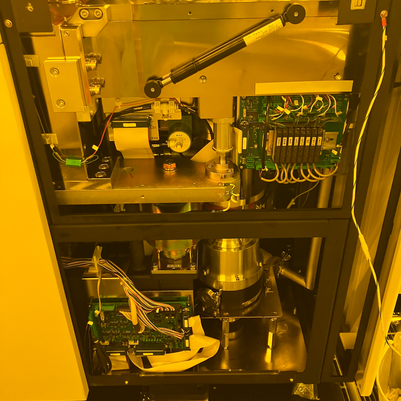 Hitachi S 9220 CD-SEM (Critical Dimension Scanning Electron Microscope)
