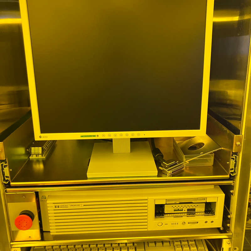 Hitachi S 9220 CD-SEM (Critical Dimension Scanning Electron Microscope)