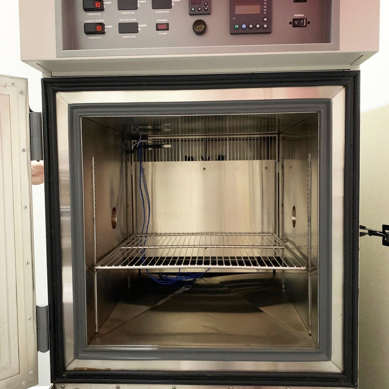 Cincinnati CSZ Sub Zero ZHS-8-1-1-H/AC Environmental Chamber