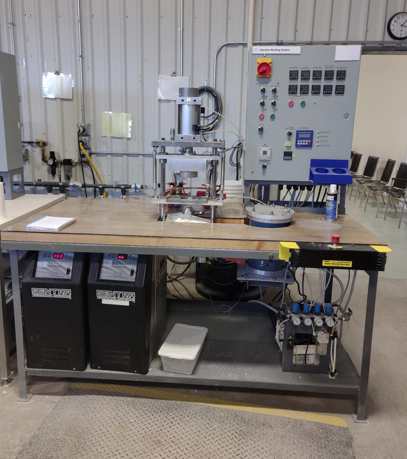 Injection Molding Machine
