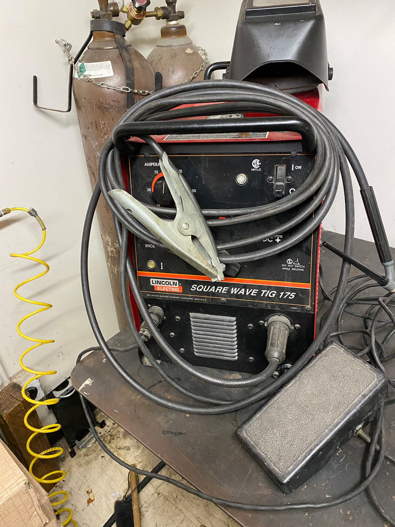 Lincoln Square Wave TIG 175 Welder