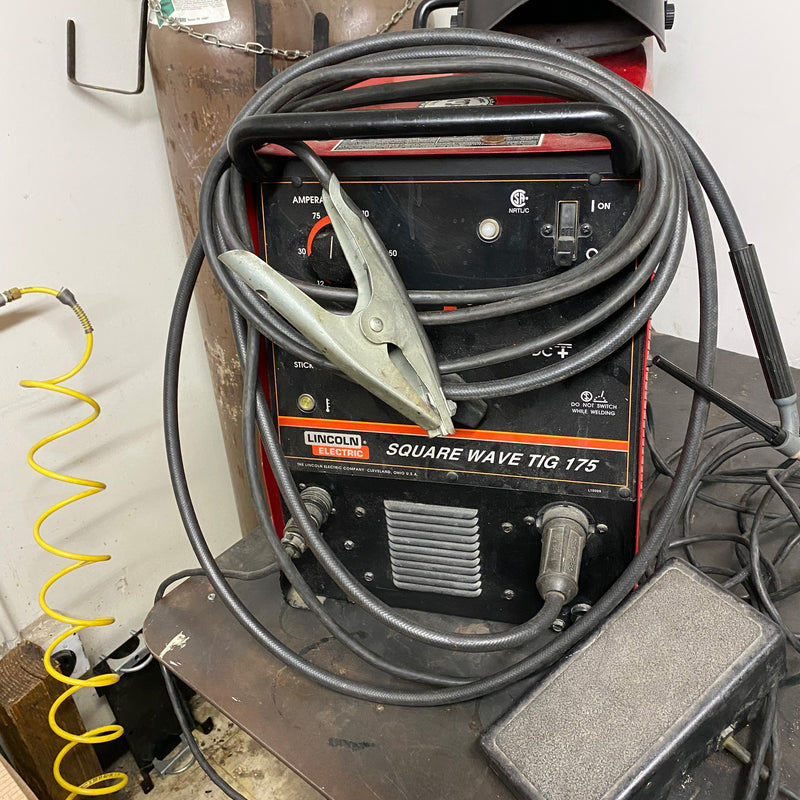 Lincoln Square Wave TIG 175 Welder
