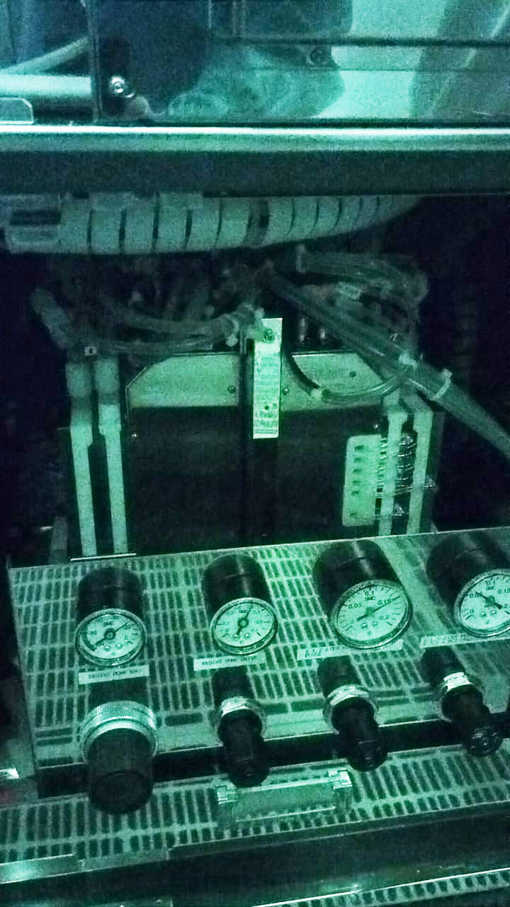 Tel Clean Track Act 8 Coater / Developer