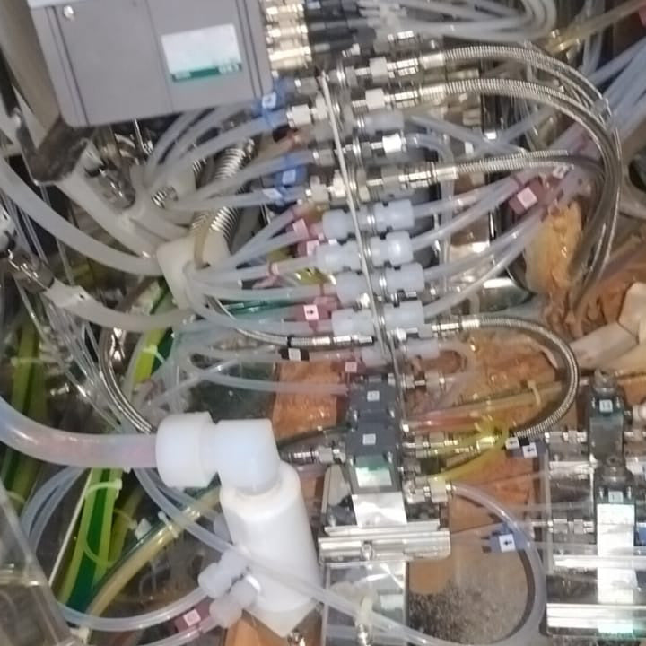 Tel Clean Track Act 8 Coater / Developer