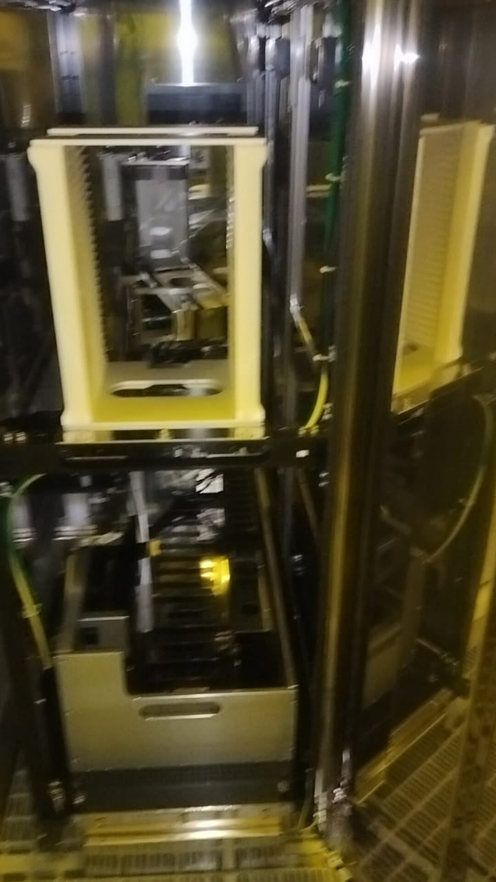 Tel Clean Track Act 8 Coater / Developer