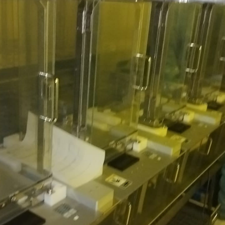 Tel Clean Track Act 8 Coater / Developer