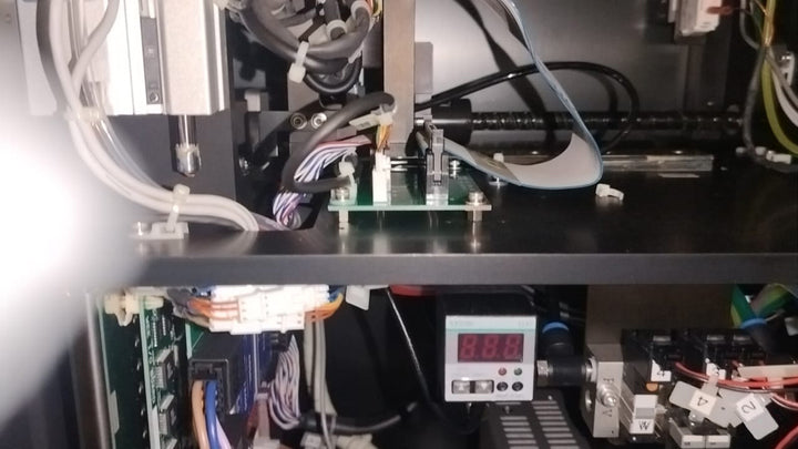 Tel Clean Track Act 8 Coater / Developer