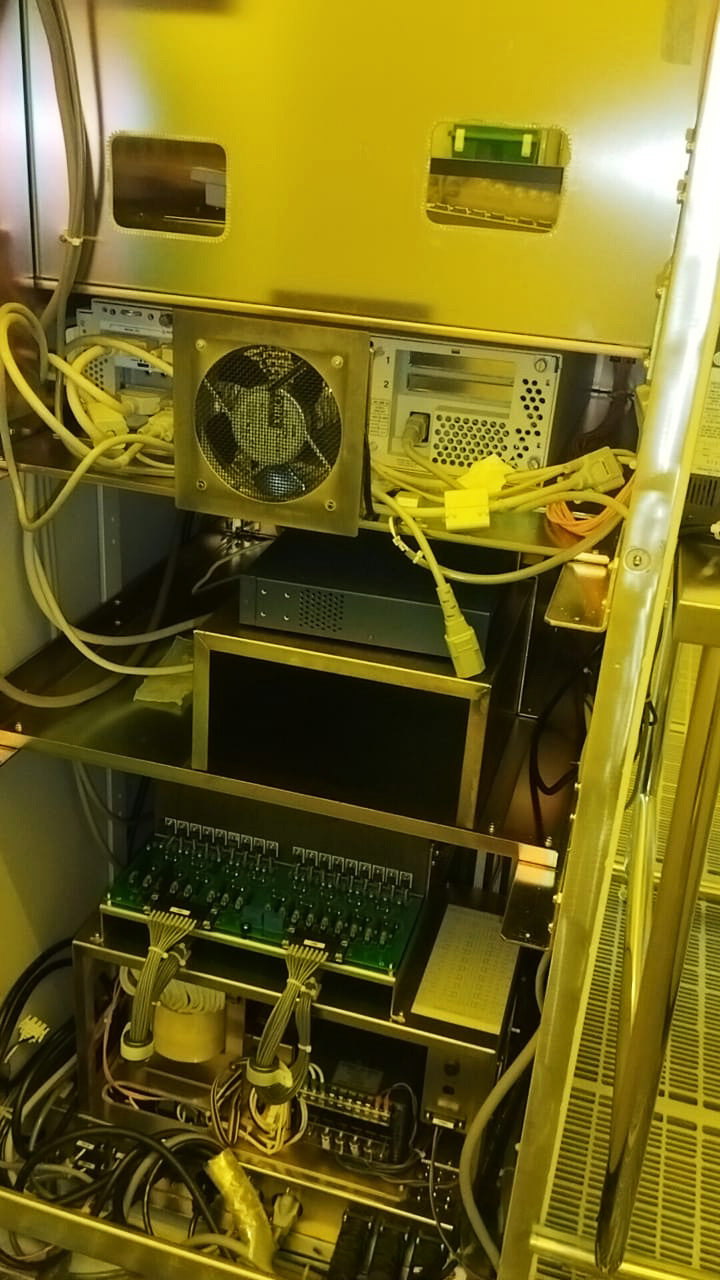 Hitachi S 8840 CD-SEM (Critical Dimension Scanning Electron Microscope)
