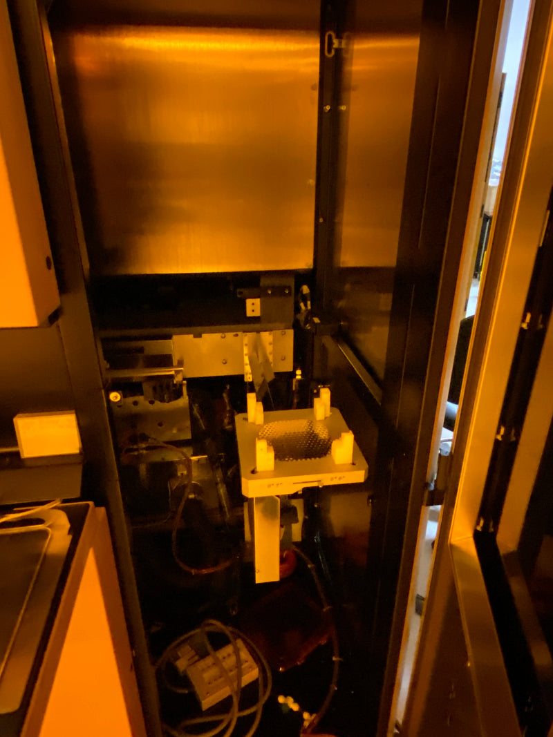 KLA 301 350-4 C 2 Photomask Inspection