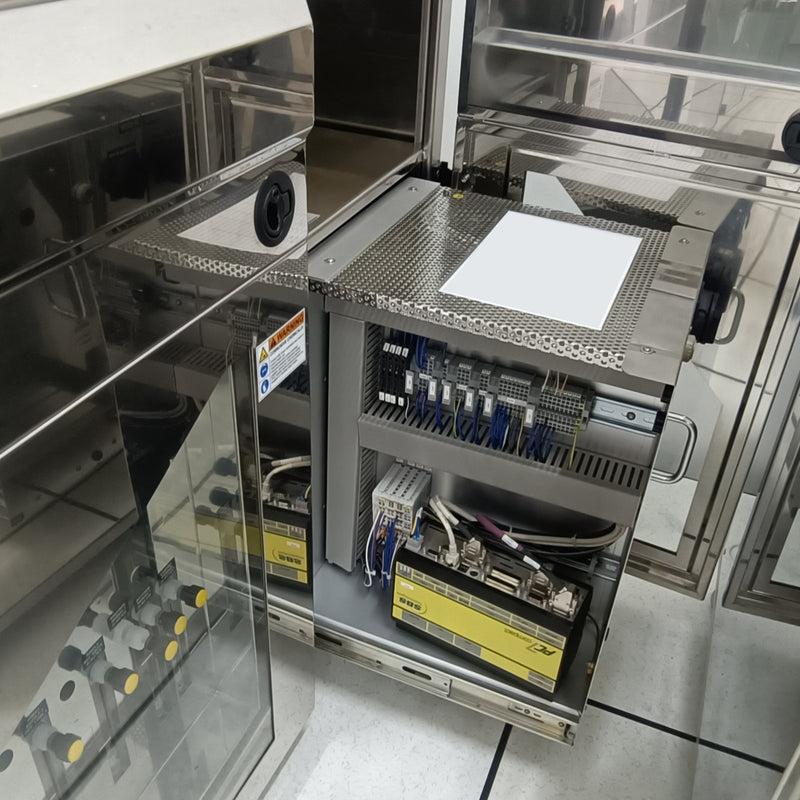 SUSS Delta 80 Spin Coater / Developer