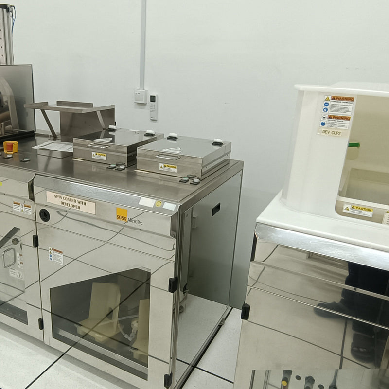 SUSS Delta 80 Spin Coater / Developer