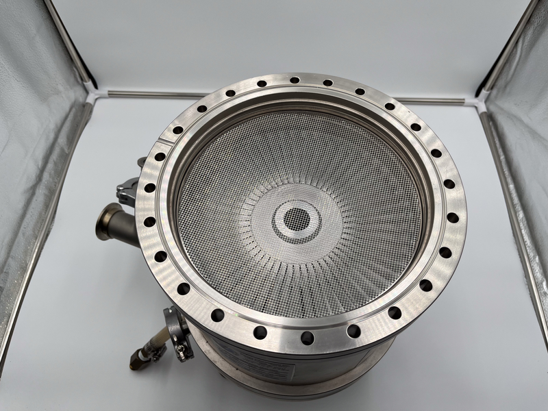 Leybold Turbovac 1000 C Turbomolecular Vacuum Pump