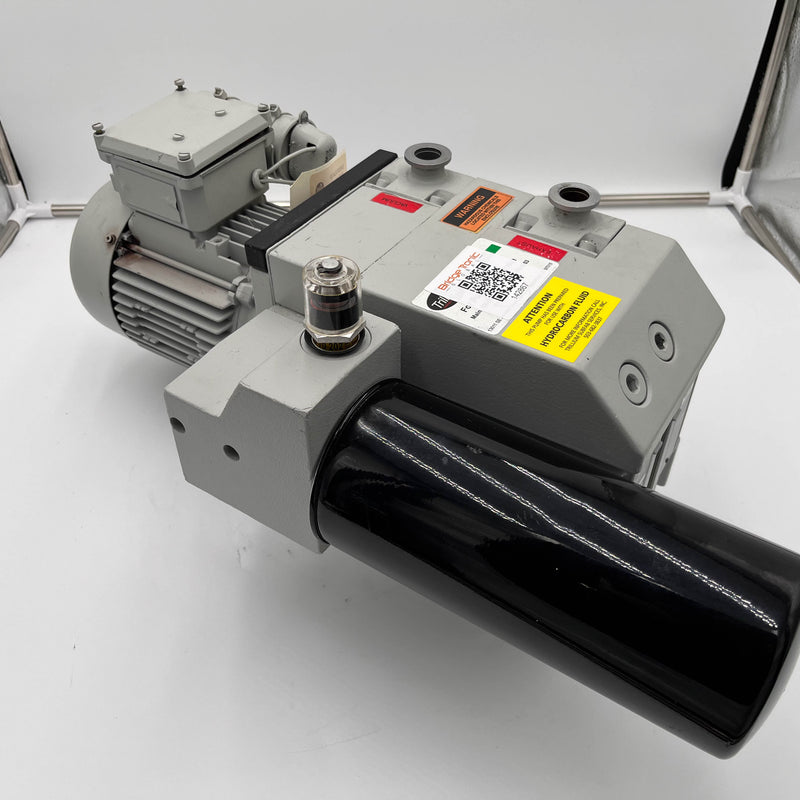 Leybold Trivac D 8 B Rotary Vacuum Pump
