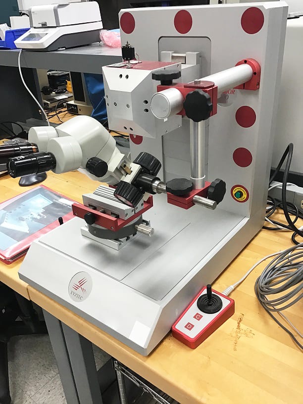 XYZTec Condor 100 3 Bond Tester