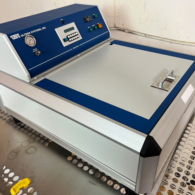 Ultron UH 102 12 Wafer Mounter