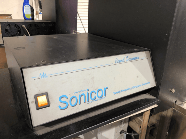 Sonicor AH 3022 Cleaning System