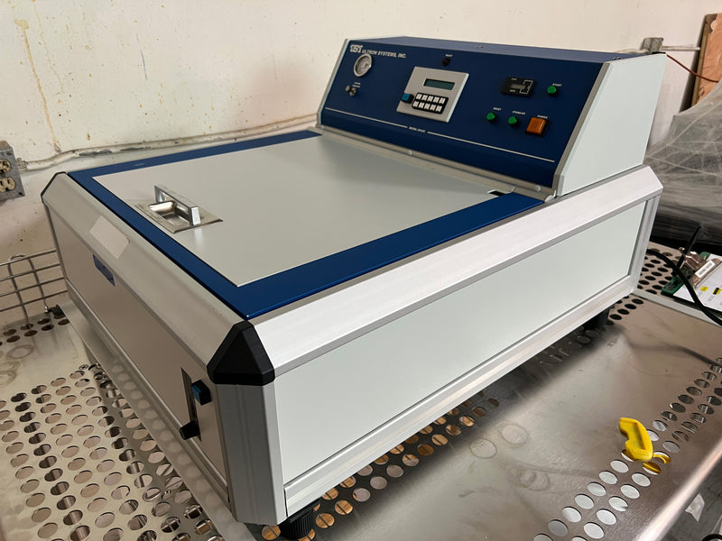 Ultron UH 102 12 Wafer Mounter