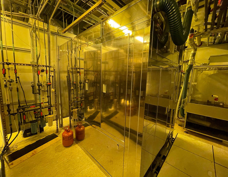 Ultratech Titan 4700 Stepper