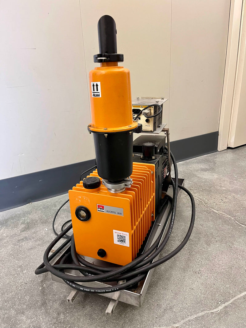 Pfeiffer / Alcatel 2033 Rotary Vane Pump