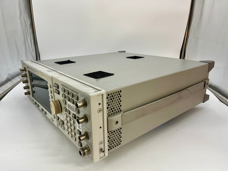 Agilent ESG D 2000 A Digital Signal Generator