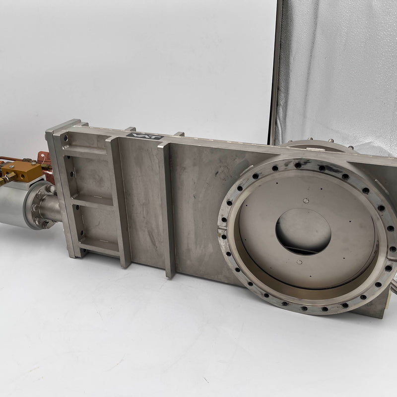 VAT F 38703 17 Gate Valve / Vacuum Isolation Valve