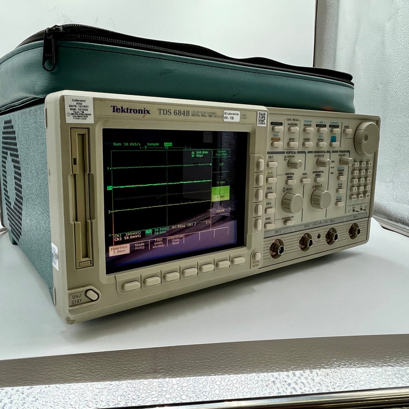 Tektronix TDS 684 B Digital Real-Time Oscilloscope