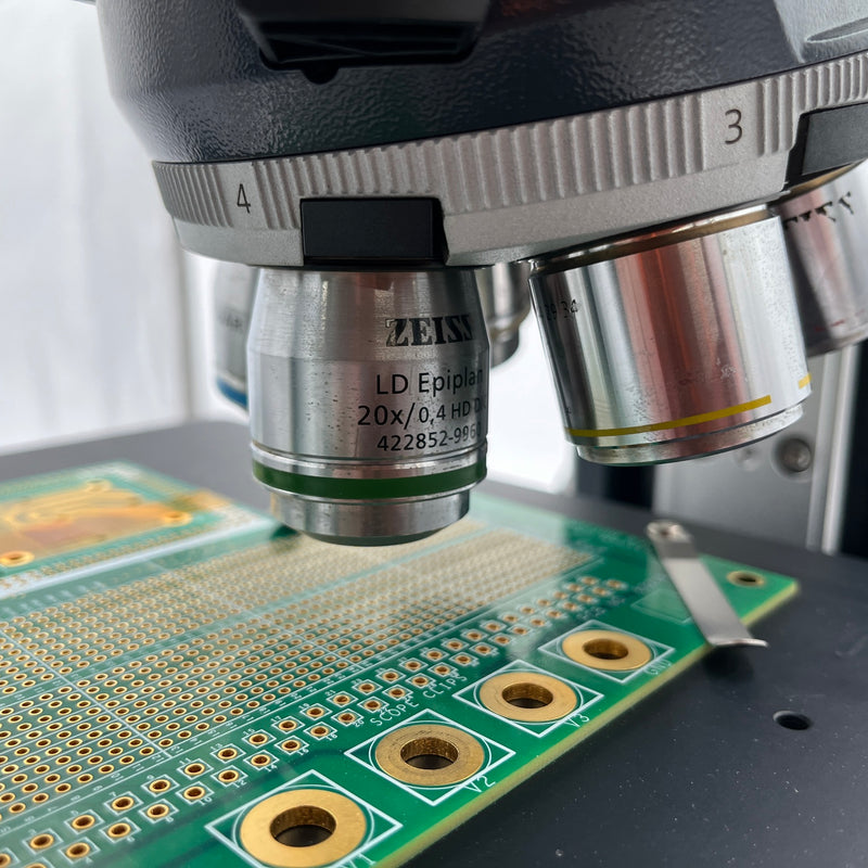 Zeiss Axioscope 5 Microscope
