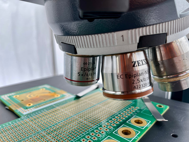 Zeiss Axioscope 5 Microscope