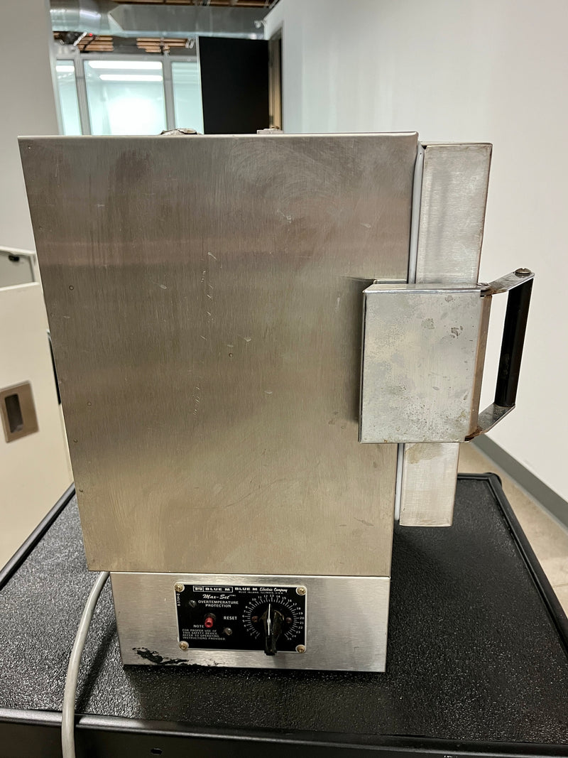 Blue M OV 8 A Gravity Oven