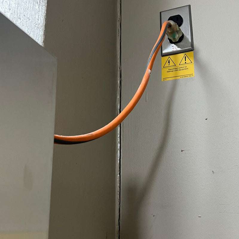 Getinge 422 LS Autoclave