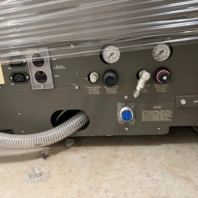 Physical Electronics Quantum 2000 Scanning ESCA Microprobe