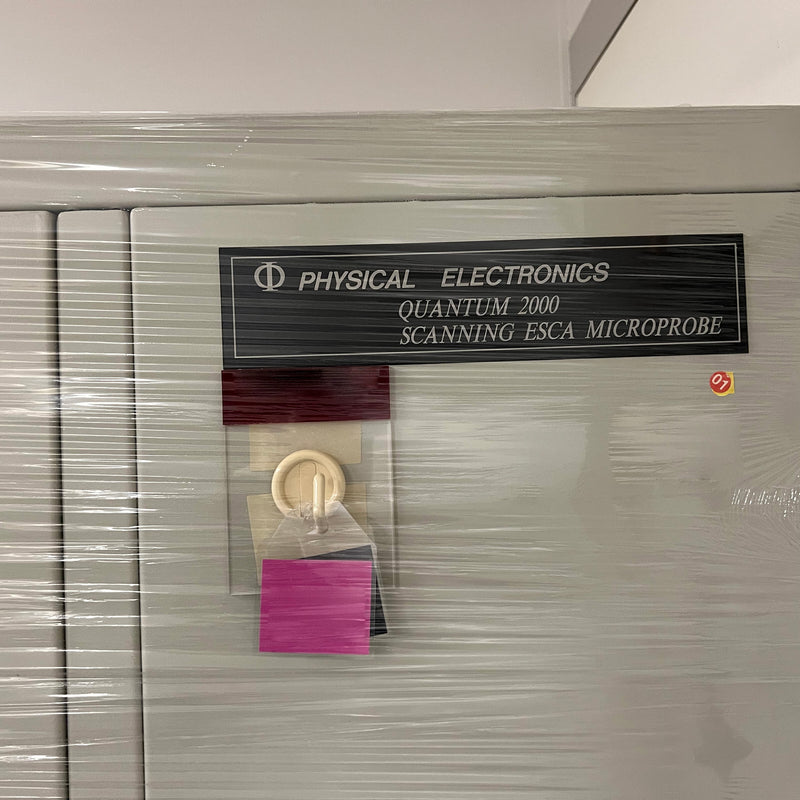 Physical Electronics Quantum 2000 Scanning ESCA Microprobe
