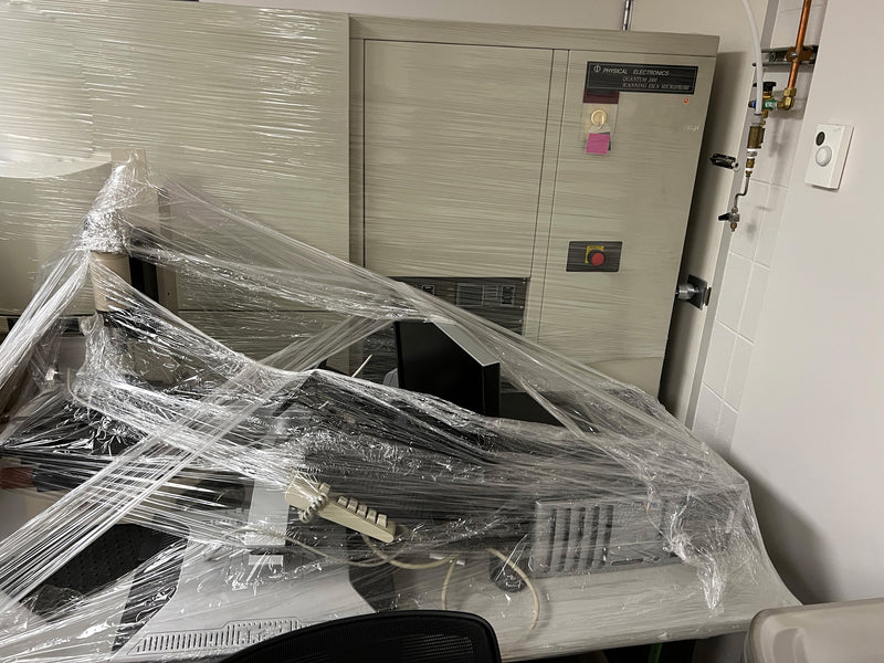 Physical Electronics Quantum 2000 Scanning ESCA Microprobe