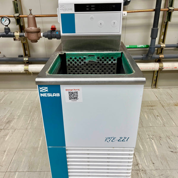 Neslab RTE 221 Chiller