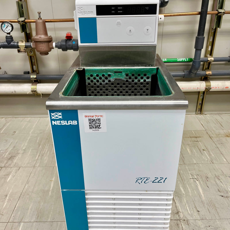 Neslab RTE 221 Chiller