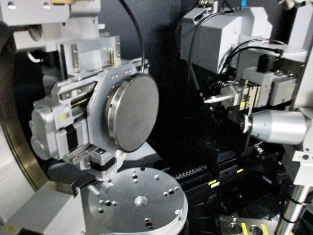 Bruker D 8 Discover Diffractometer