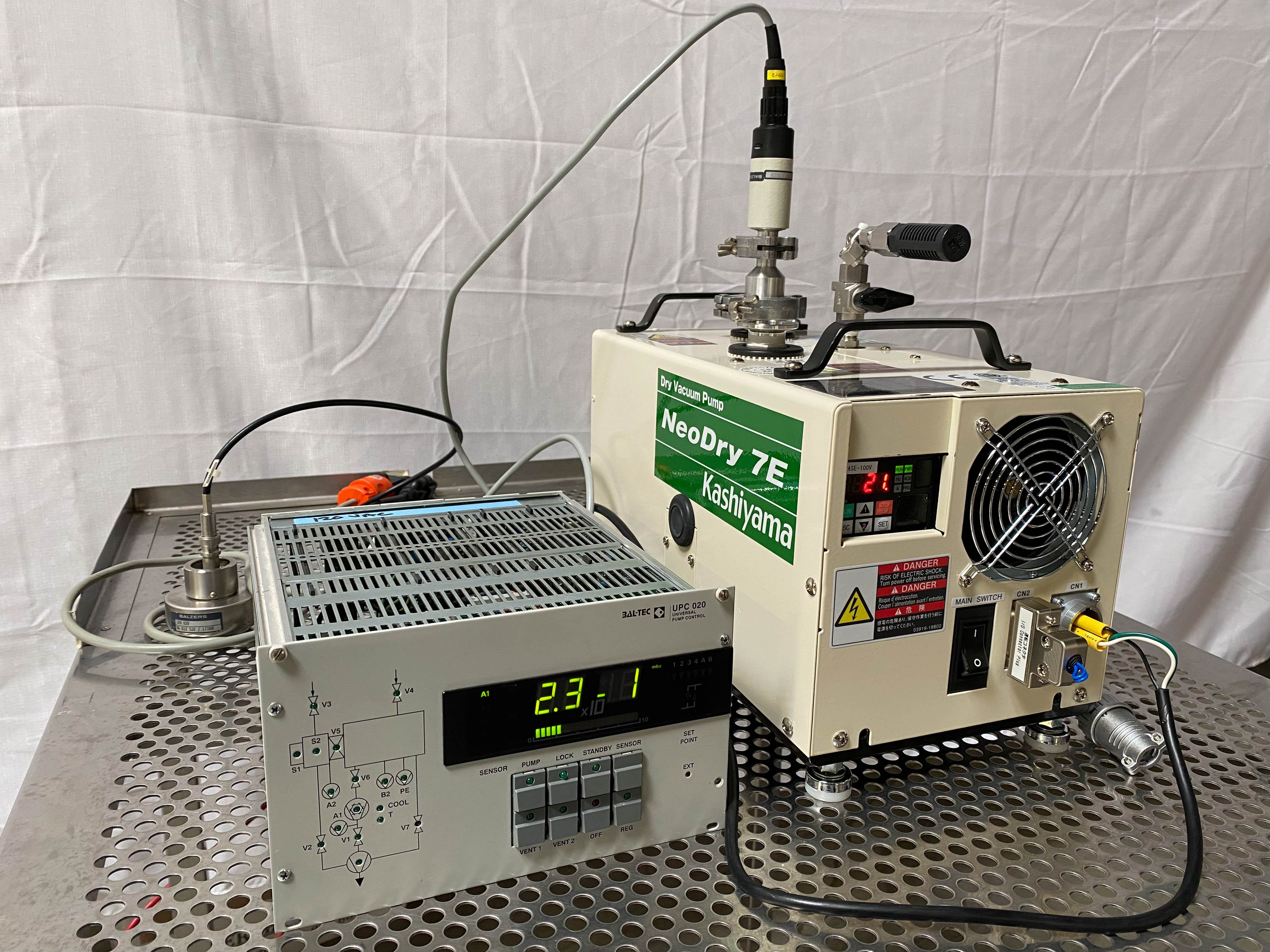 〘NEWSテゴマス山ＰDVDセット〙 Kashiyama NeoDry 7 E-1 Dry Vacuum Pump – Bridge Tronic Global