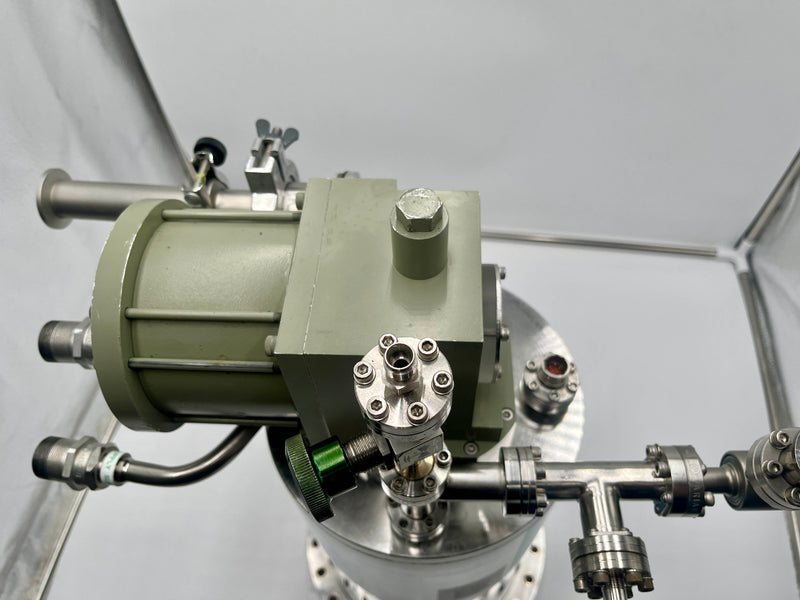 CTI Helix Cryo-Torr 8 High Vacuum Pump