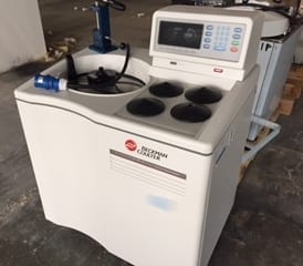 Beckman Coulter ProteomeLab XL-A Ultracentrifuge